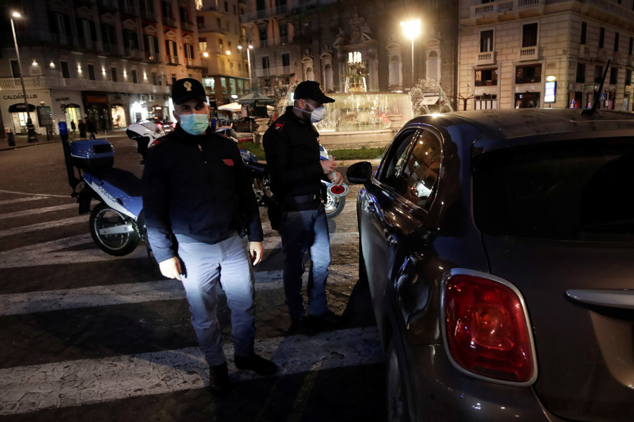 WHO calls coronavirus a pandemic as Britain, Italy shore up defenses