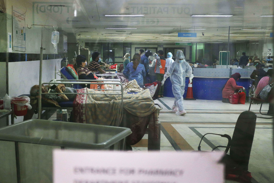 Let down by the health system, Covid-19 patients left to their own devices