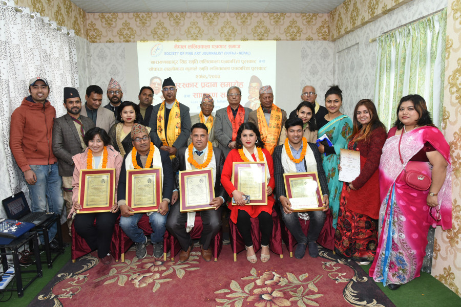Post reporter bags Lalitkala Patrakarita Puraskar award