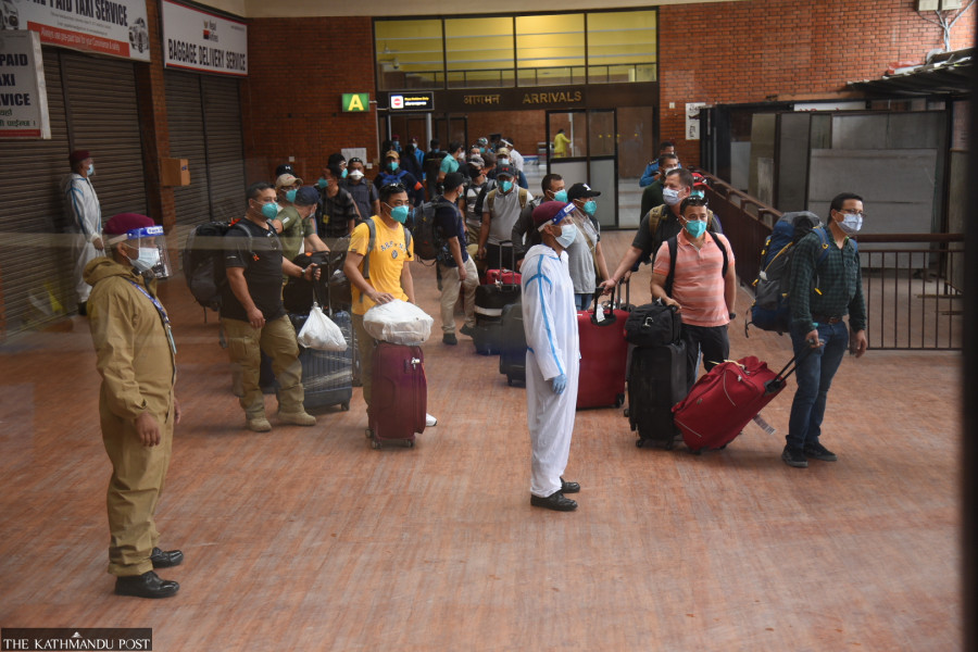 118 Nepalis arrive from Afghanistan via Kuwait