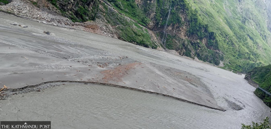 Continuous floods, landslides obstruct Manaslu foot trail