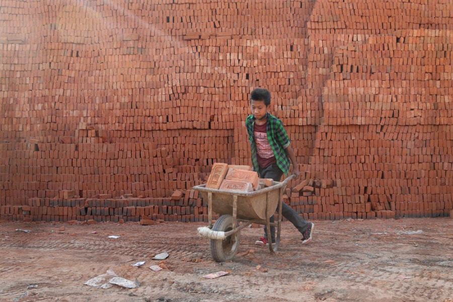 Covid-19 fuelling child labour in Nepal, a new Human Rights Watch report says