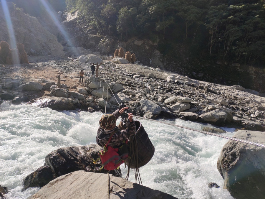Darchula residents demand resumption of tuin crossings