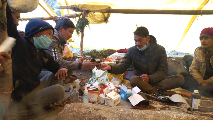 Bajhang local unit dispatches health teams to highlands to aid yarsagumba pickers