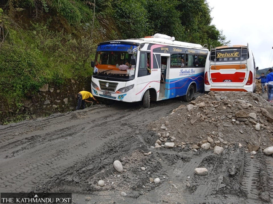Mudhe-Charikot road upgradation remains incomplete even after six years