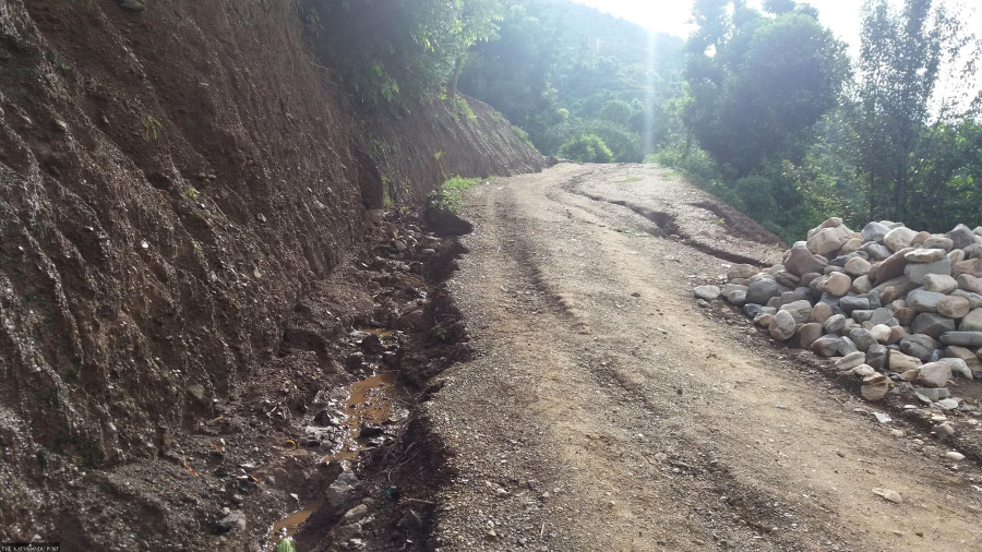 Liwang-Jalajal road project left incomplete