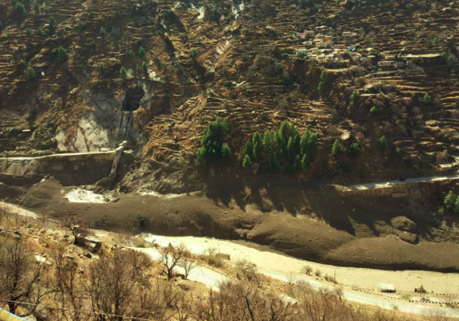 Himalayan glacier breaks in India, up to 150 feared dead in floods