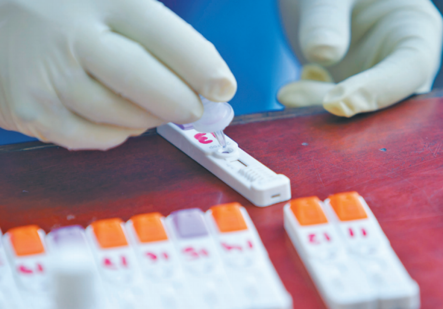 Antigen kits rolled out in hundreds of thousands but daily tests remain dismal