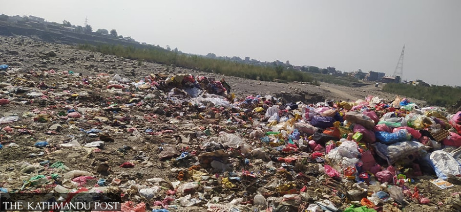 Butwal continues to pollute Tinau River with its waste