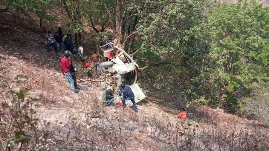 Five dead, nine injured in jeep accident in Pyuthan