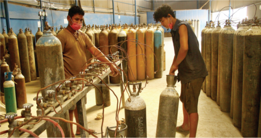 Citing falling demand from hospitals, oxygen manufacturers seek to resume supply to factories