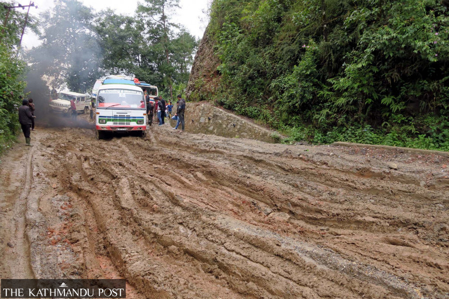 Department of Roads gives details of over 150 sick projects to anti-graft body