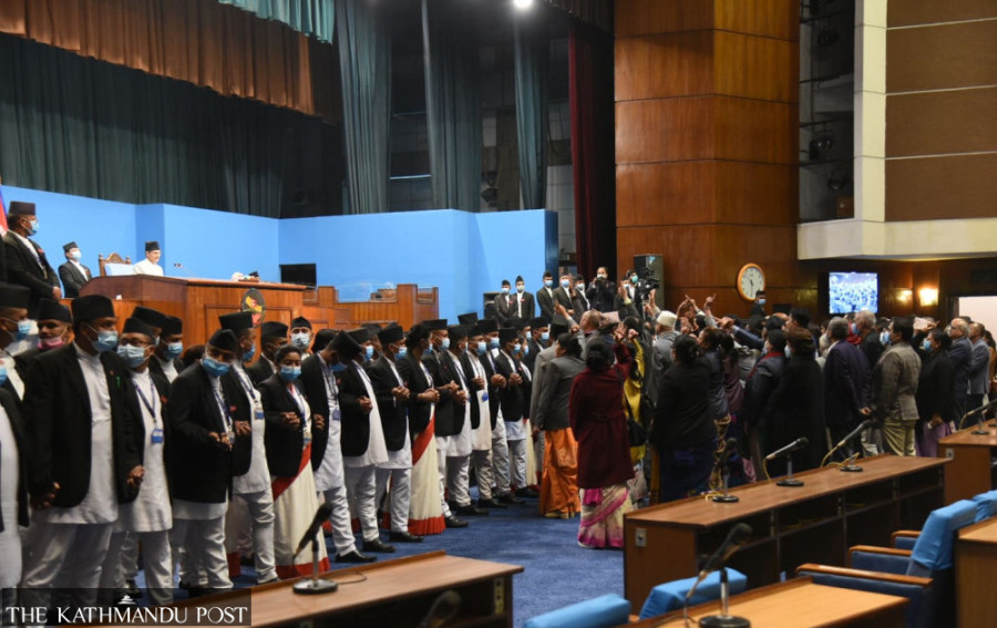 Government faces financial deadlock as budget fails to get through Parliament