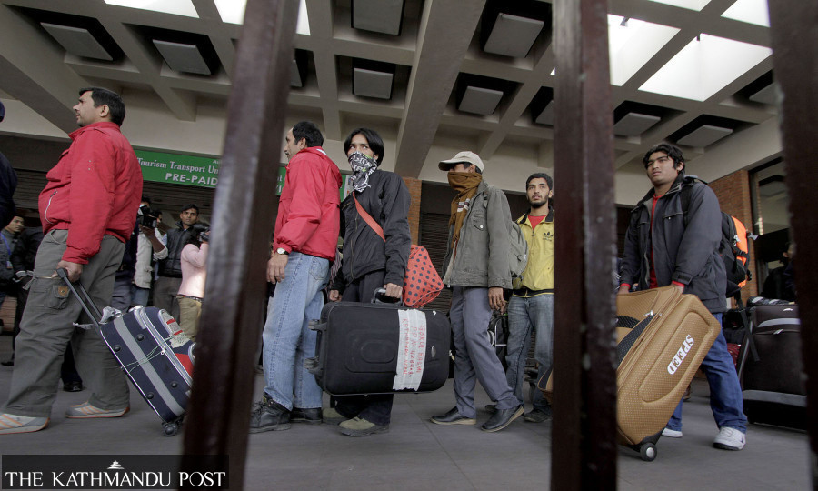 Kuwait decision to let in only vaccinated foreigners may affect Nepali workers