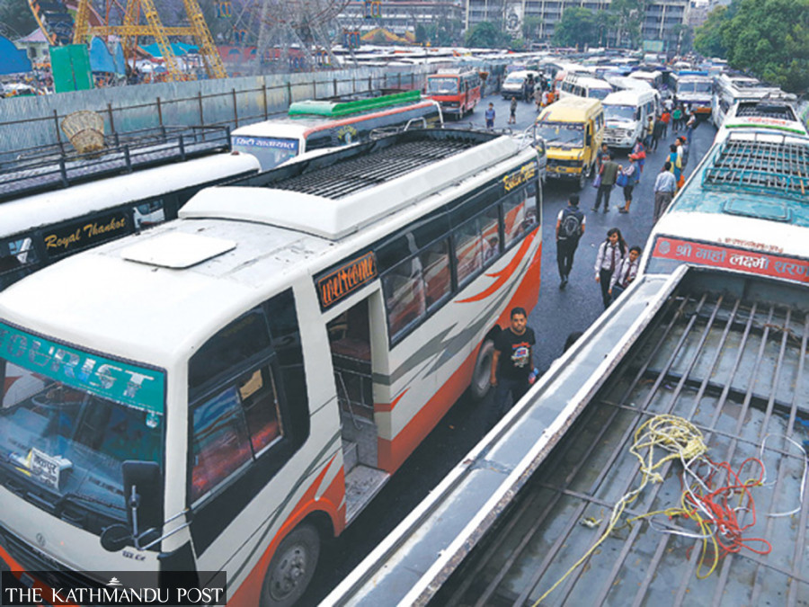 Capital without bus park for short- and medium-route vehicles for months
