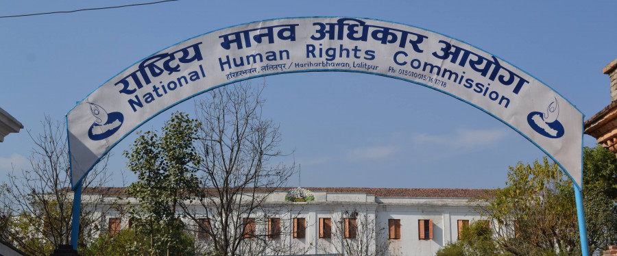 Campaigners join global call for lawful postings at Human Rights Commission