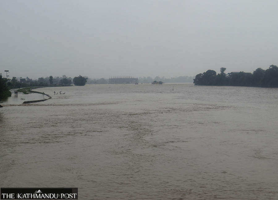 Floodwaters bring waste to Chitwan park