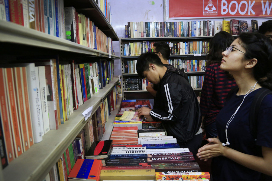 Who reads English books in Nepal?