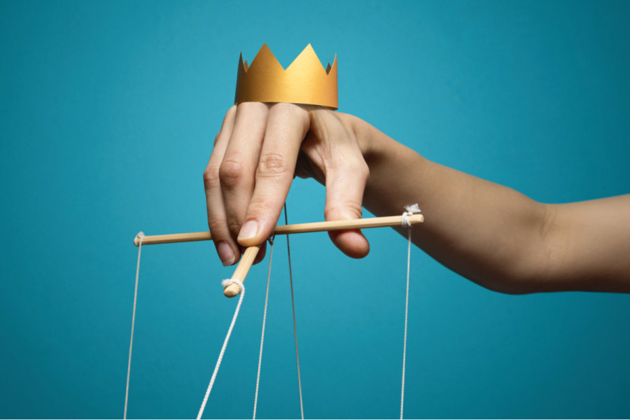 Oli should be banned from politics