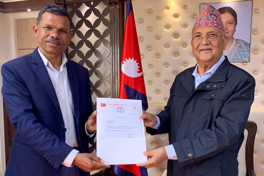 Oli faction removes Dev Gurung as chief whip, appoints Bishal Bhattarai