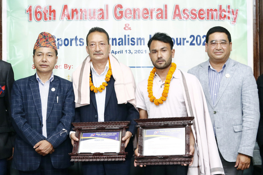 Sports journalists’ forum fetes Rana and Thapa