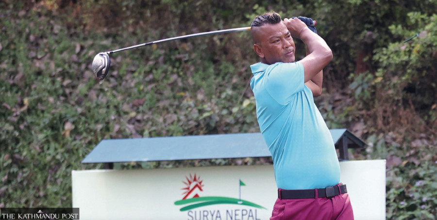 Kami, Shrestha share lead