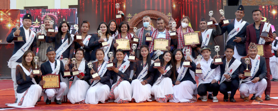 Gaurika Singh, Manday Kaji clinch NNIPA best awards