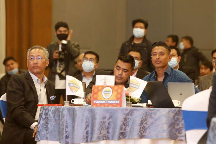 NSL auction sees eight major signings