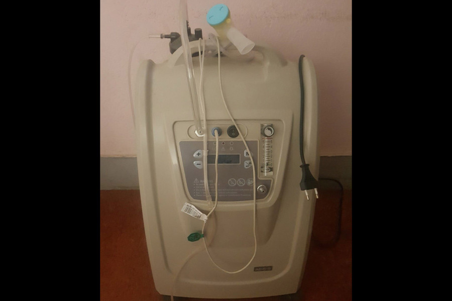 Government aims to equip districts with oxygen concentrators, but supply not enough