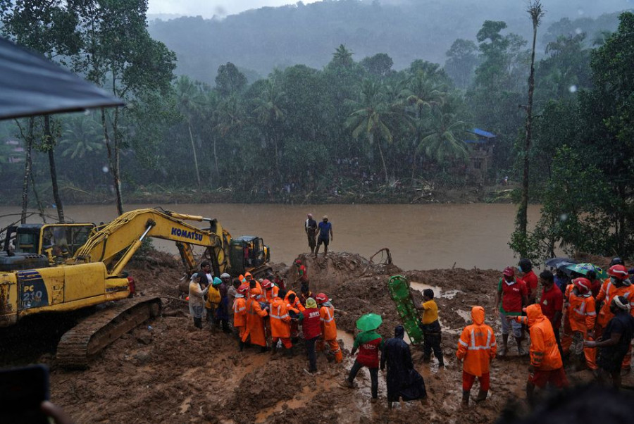 More than 20 dead after floods hit southern India