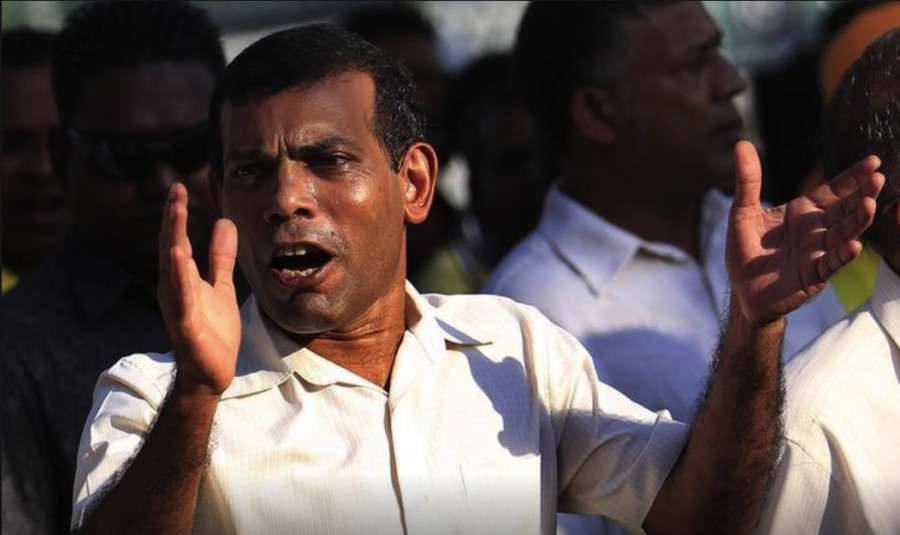 Former Maldives president hurt in blast outside home: Police