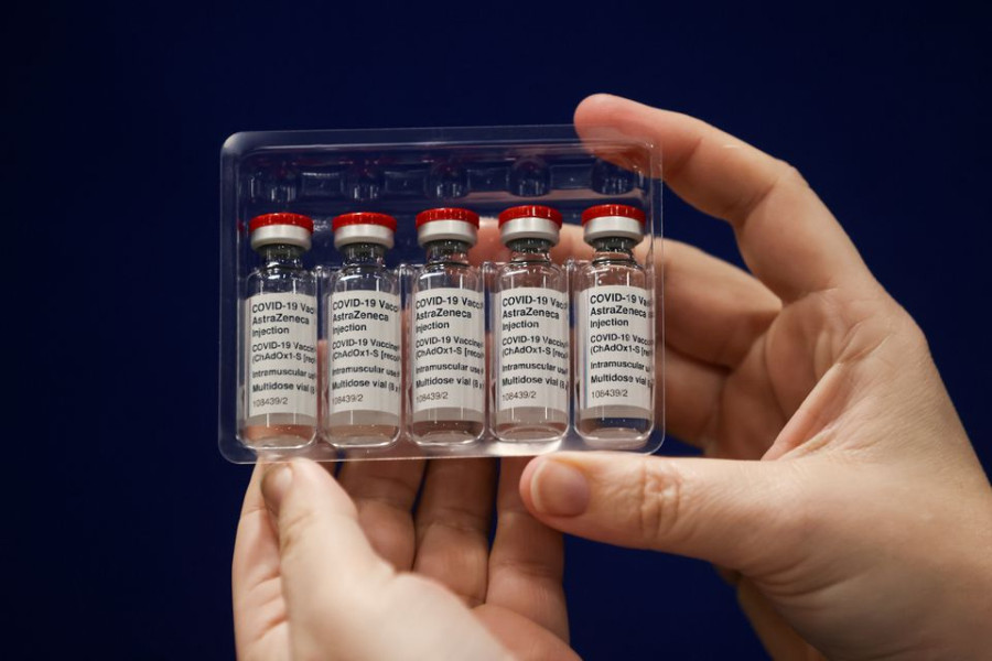 Oxford vaccine produces strong immune response from booster shot: Study