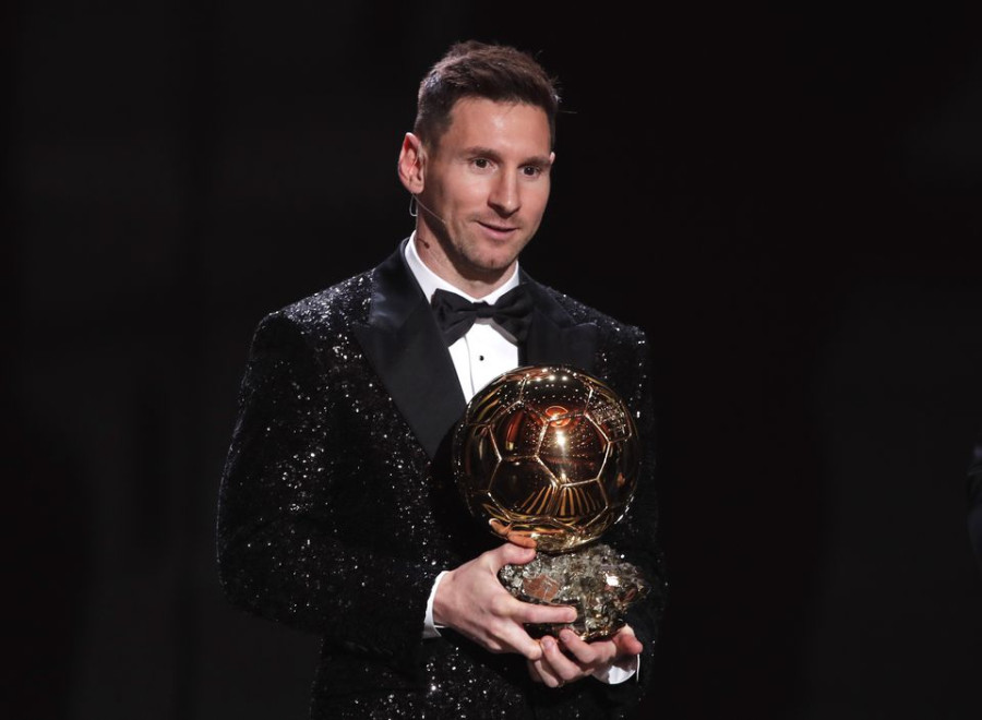 Messi claims record-extending seventh Ballon d'Or