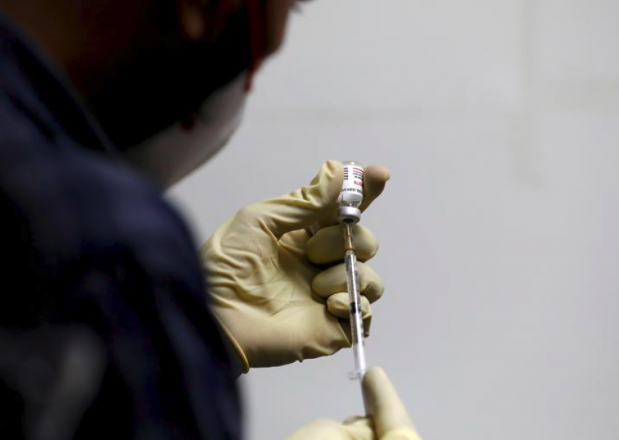 India kicks off ‘world’s largest’ vaccination campaign
