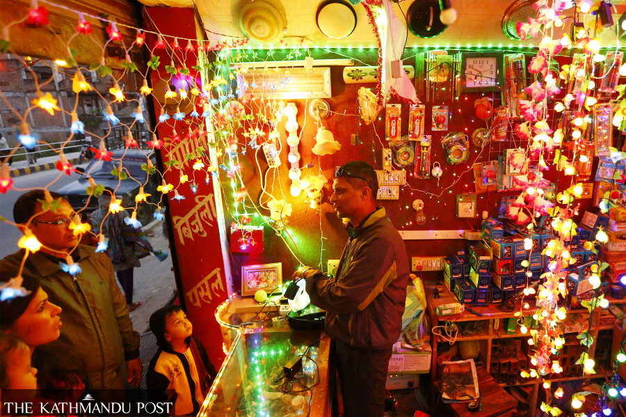 Traders doubtful about Tihar sales after dour Dashain
