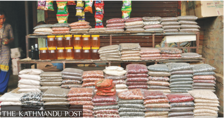 Elections and soaring fuel prices may trigger hyperinflation, economists say