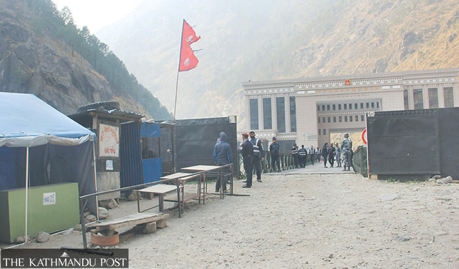 Closure of Rasuwagadhi-Kerung border puts Nepali traders on the edge of bankruptcy