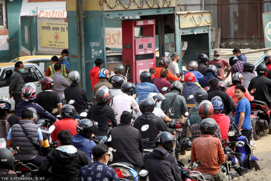 Government unclear on how to adjust taxes days after it slashed fuel prices