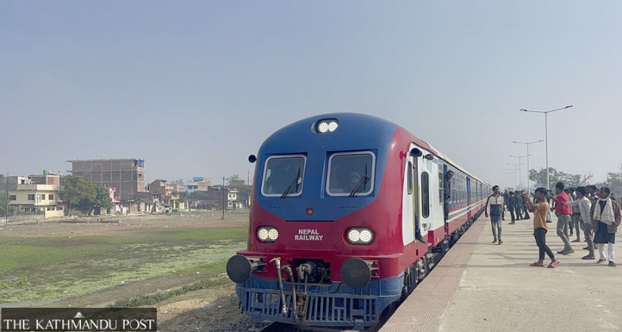 Train sets tested on Kurtha-Jayanagar track after 16 months