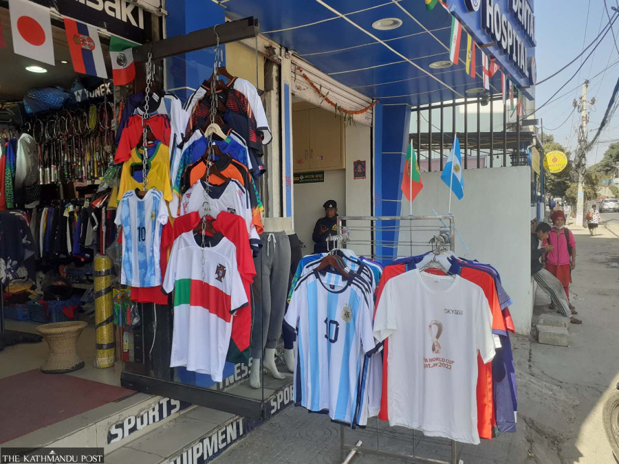 Cold weather dampens World Cup fervour