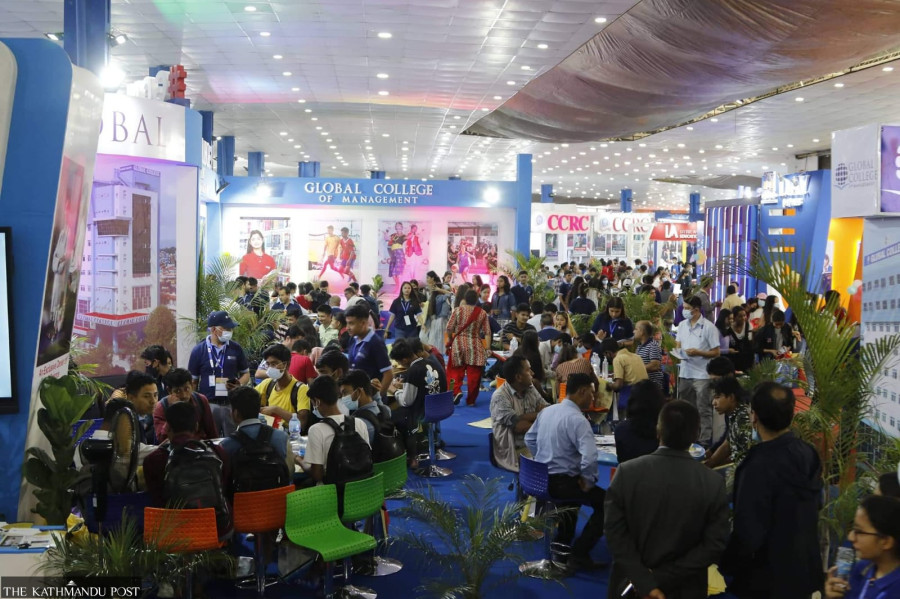 Kantipur-HISSAN Edu Fair third day sees art and poetry competition