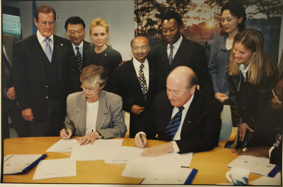 Pelé: Beyond the football pitch