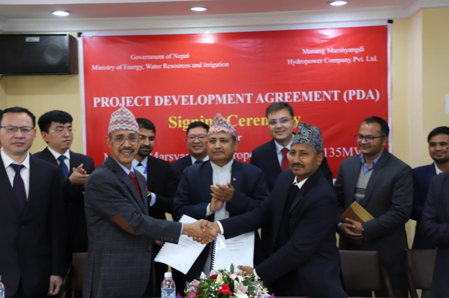 Government, Nepal-China JV sign pact to build $322m hydro project