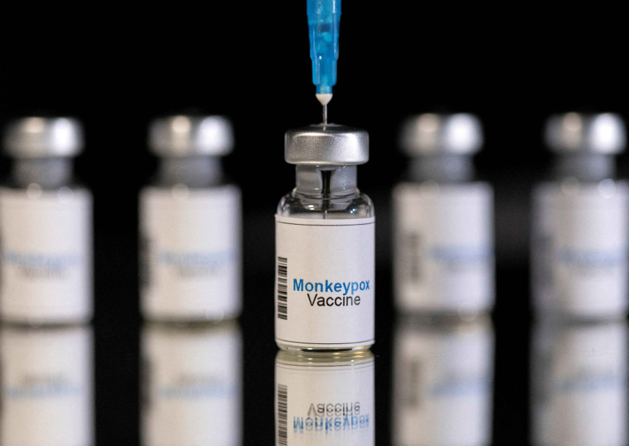 Focus on entry points not enough to stem monkeypox spread, experts say