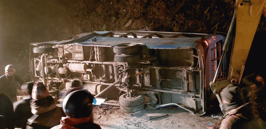 Kavre bus accident toll reaches 18