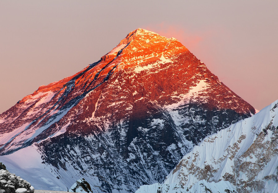 Highest glacier on Mt Everest is melting at a rapid pace, a new study shows