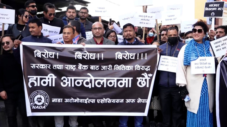 Automobile dealers take to streets demanding conducive environment to run businesses
