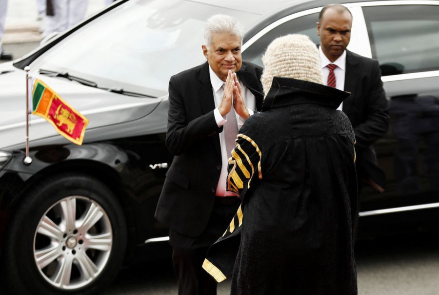 Sri Lanka to restart IMF bailout talks, president calls for unity government