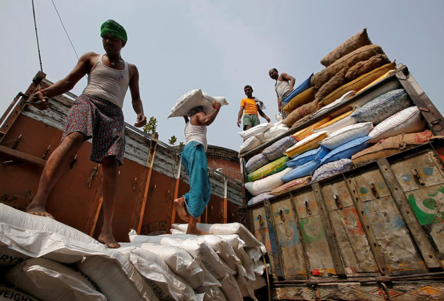 India restricts sugar exports at 10 million tonnes