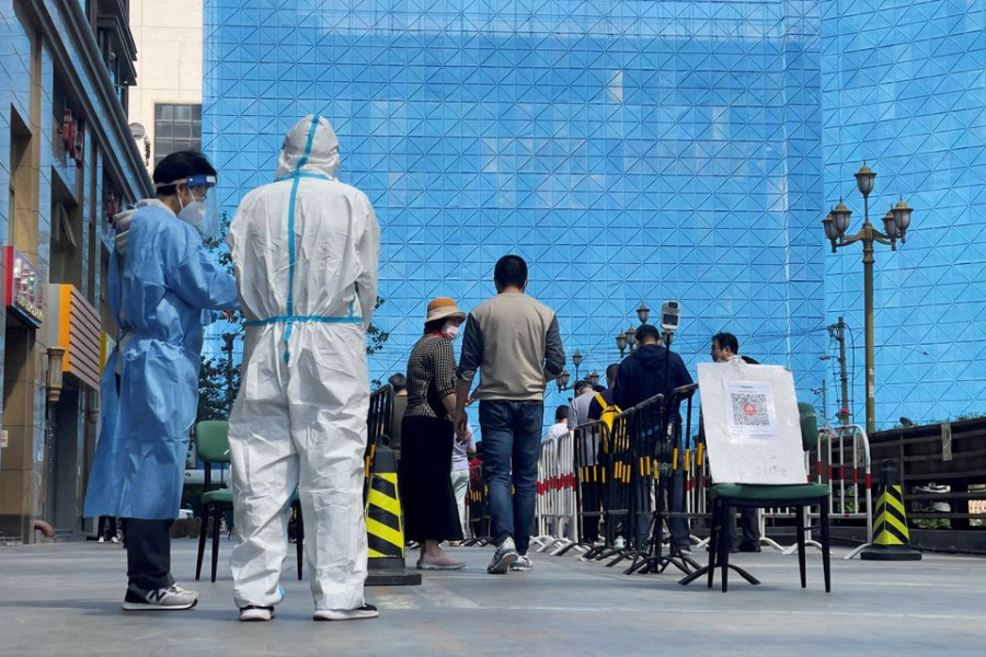 Beijing curbs public transport as Covid spreads in China